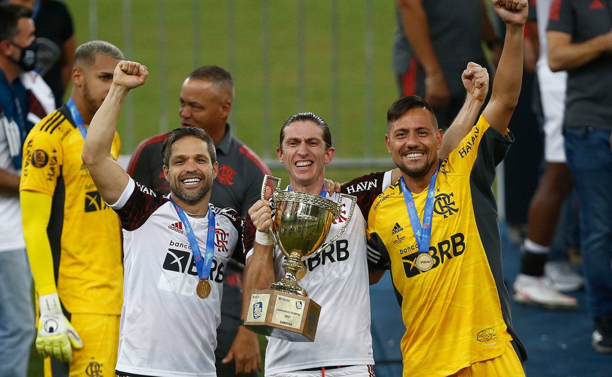 Depois de Renê, outro jogador do Flamengo pode acertar com o Internacional - Somos Fanáticos Brasil