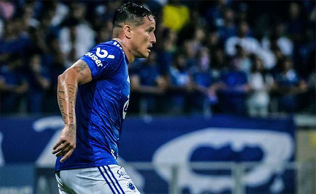 Destaque do Cruzeiro, Edu revê Brusque, pelo qual foi artilheiro em 2021 - Superesportes