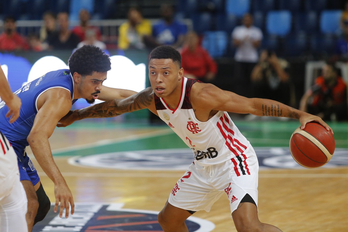 Flamengo é derrotado pelo Minas e dá adeus à Champions League de Basquete - Globo.com