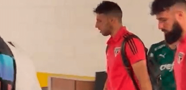 TJD marca julgamento de Calleri por tapa em celular de jovem do Palmeiras - UOL Esporte